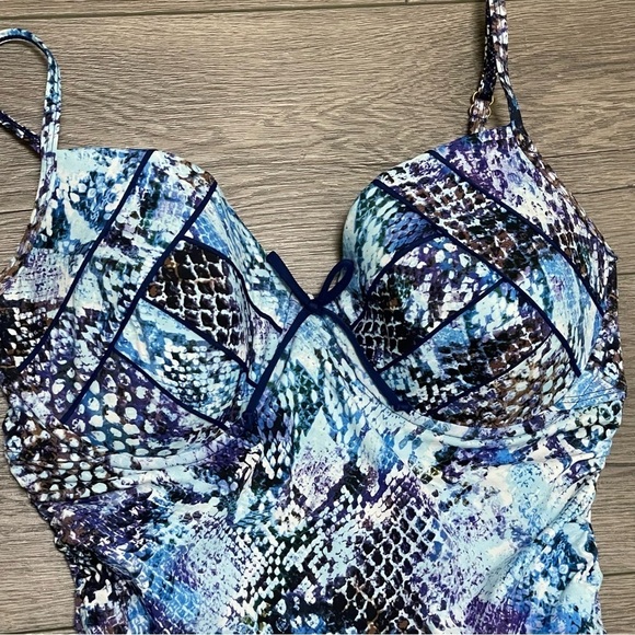 Spanx Blue Python Nile Bra-llelujah Underwire One Piece Swimsuit Blue Sz 10 D/DD - Picture 6 of 9